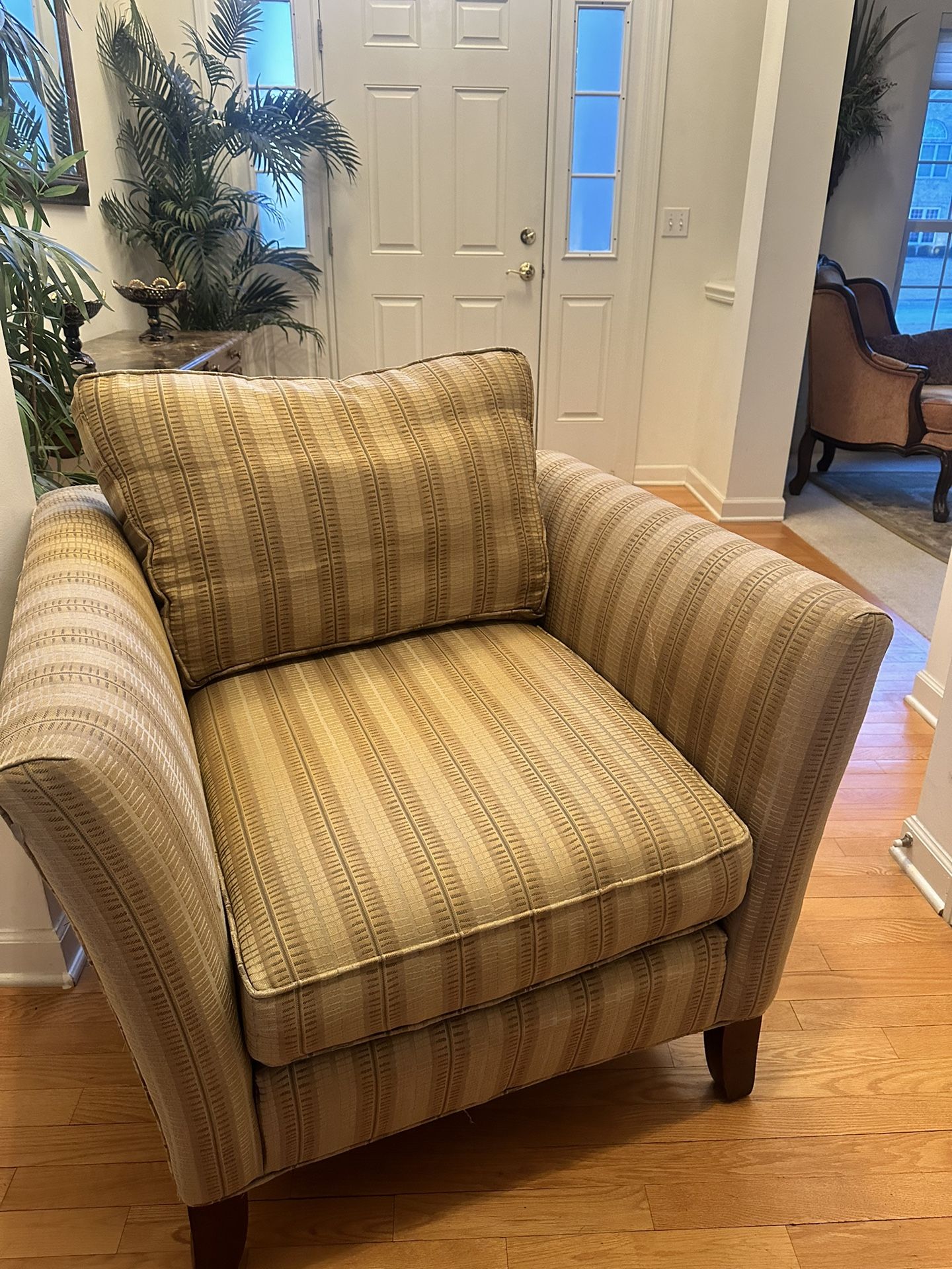 Lounge Chair