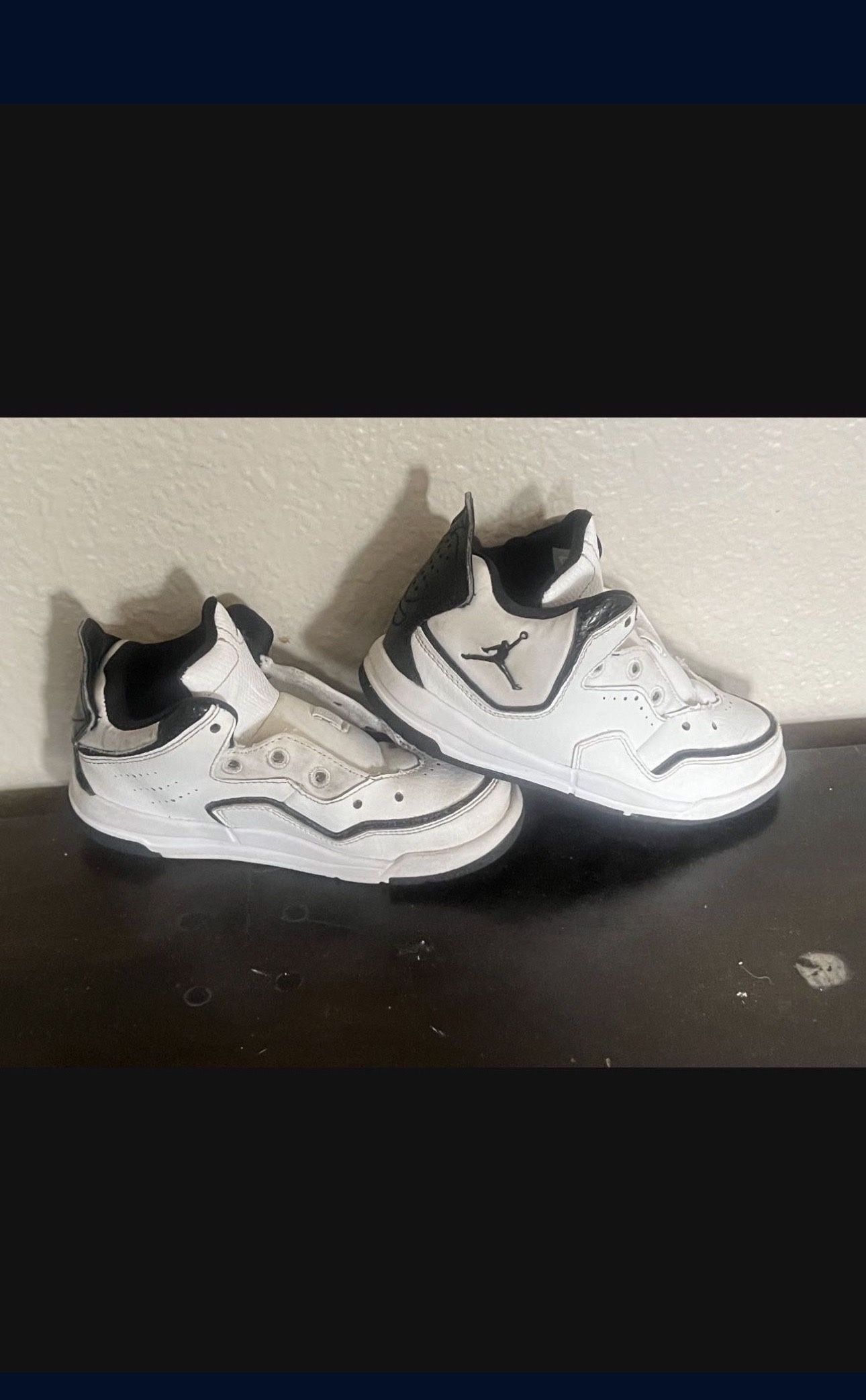 Zapatos Nike Para Niño Size 12 $40 Firme