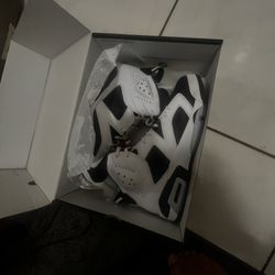 Air Jordan 6 Retro Navy And White
