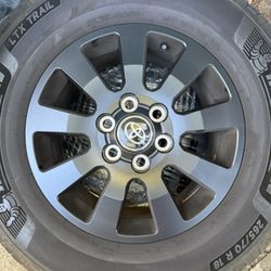 Toyota 18” Land Cruiser Wheels And Tires