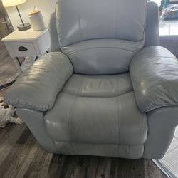 3 piece leather teal Livingroom set
