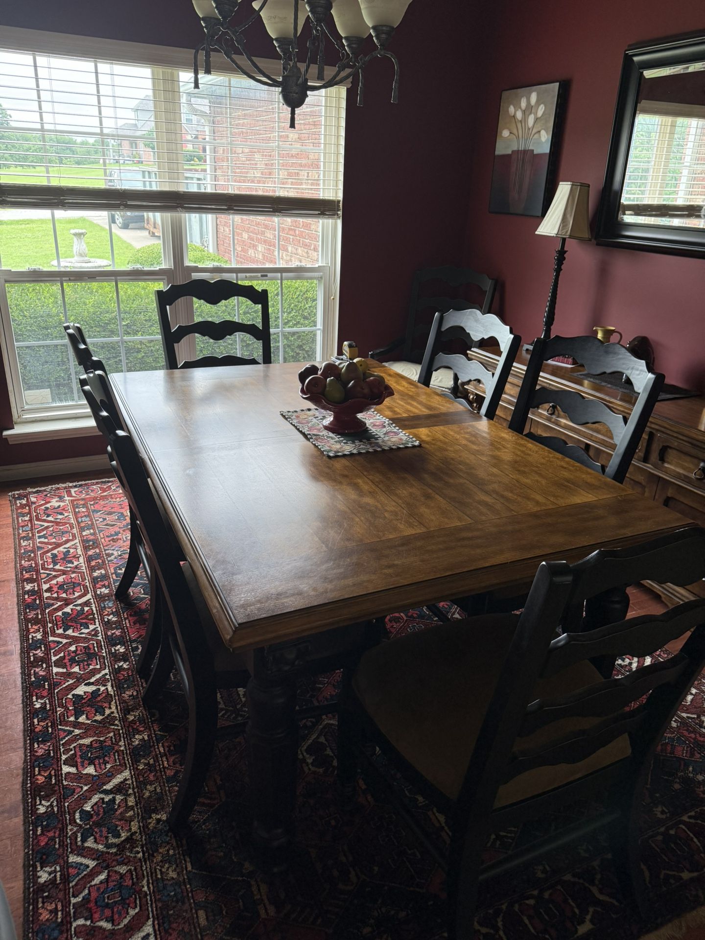 Dining Room Table, Chairs