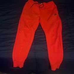 Brand New Nike Tech Pants For Drip.