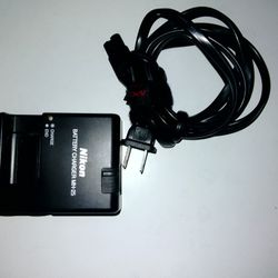Nikon MH-25 Camera Charger