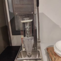 Ice Cream Blender 