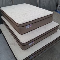 Queen Size Mattress Pillow Top 12"   new mattress