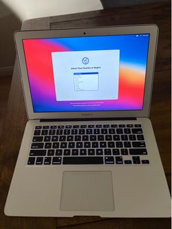 13” Apple MacBook Air Laptop