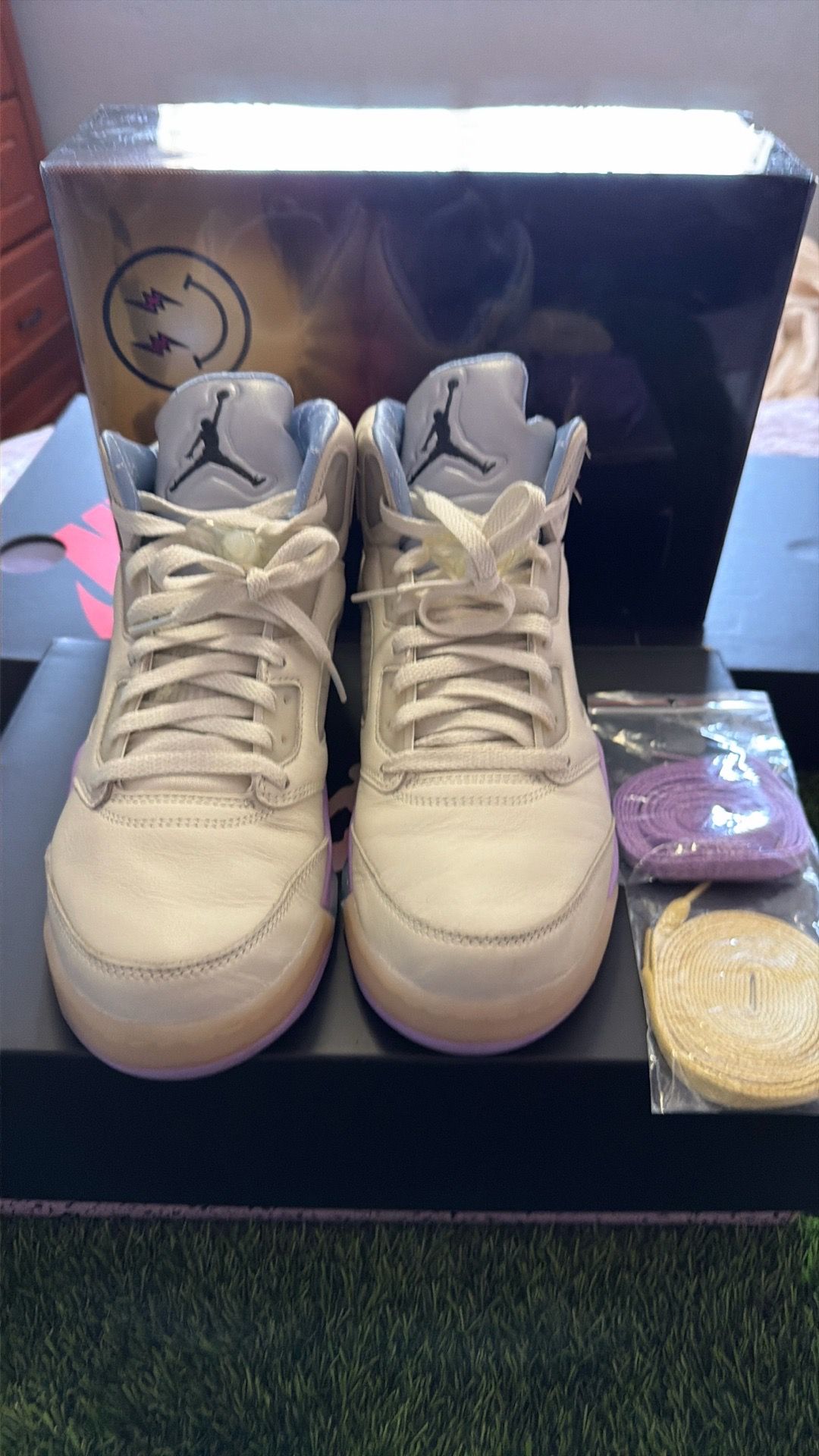 Men’s shoes