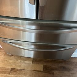 Lg Refrigerator For Sale 