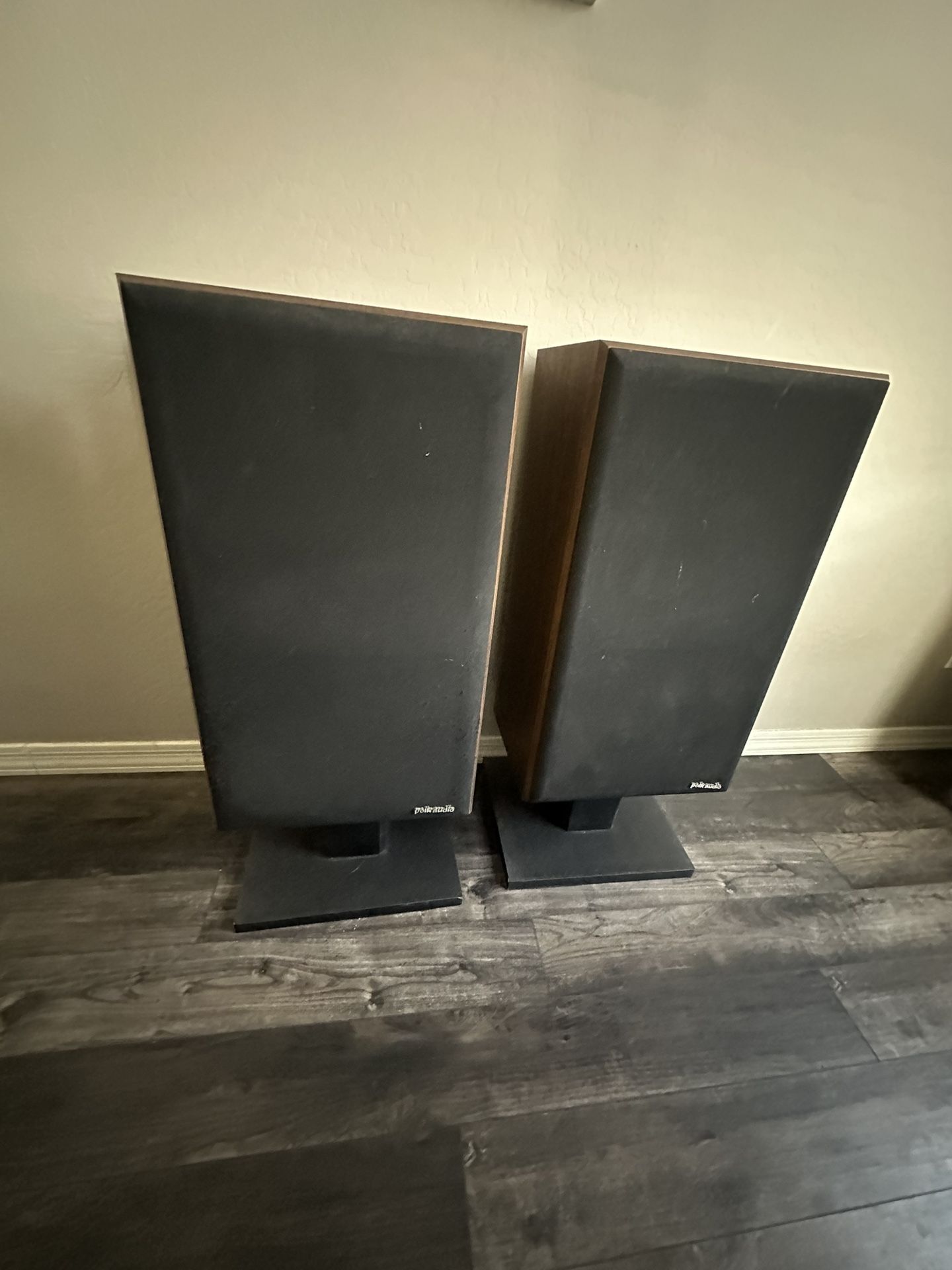 Polk Audio Monitor Series 10 Speakers