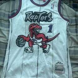 White Raptors Sz M Jersey (Excellent Condition)