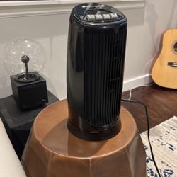 Bionaire Mini Oscillating Tower 2-speed Fan Model Bt015 Black