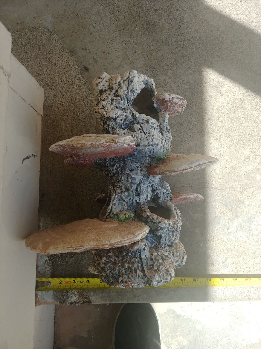 Aquarium mushroom tree ornament