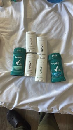 Native and Degree Deodorant Bundle – 6 Sticks