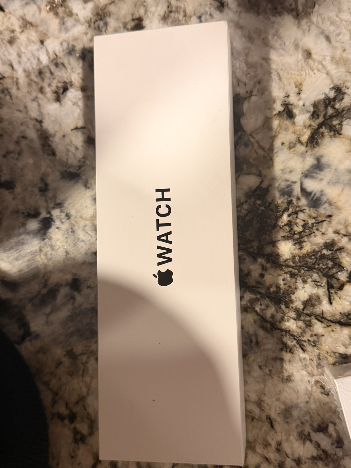 Apple Watch SE 3 Brand New PRICE FIRM