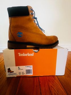 Timberland size 9. 6 inch  premium Waterproof Boot.