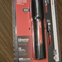 Milwaukee 2000Lm Flashlight 