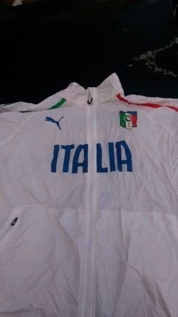 Puma windbreaker