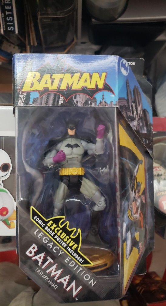 Dc Universe Batman First Appearance Legacy Edition Figure