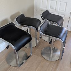 Lapalma Lem style piston bar stool x4. Excellent condition.