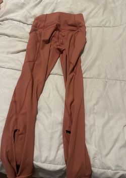 Salmon Colored Leggings With Pockets 
