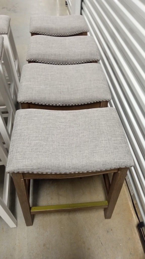 Saddle Counter Height Bar Stools