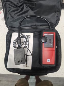 TIF 8800x gas sniffer / detector. Like new