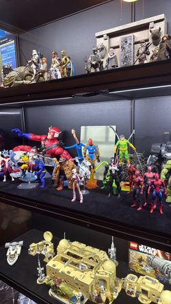 Marvel legends, Mafex, sh Figuarts, Mezco, Star Wars black series Lot