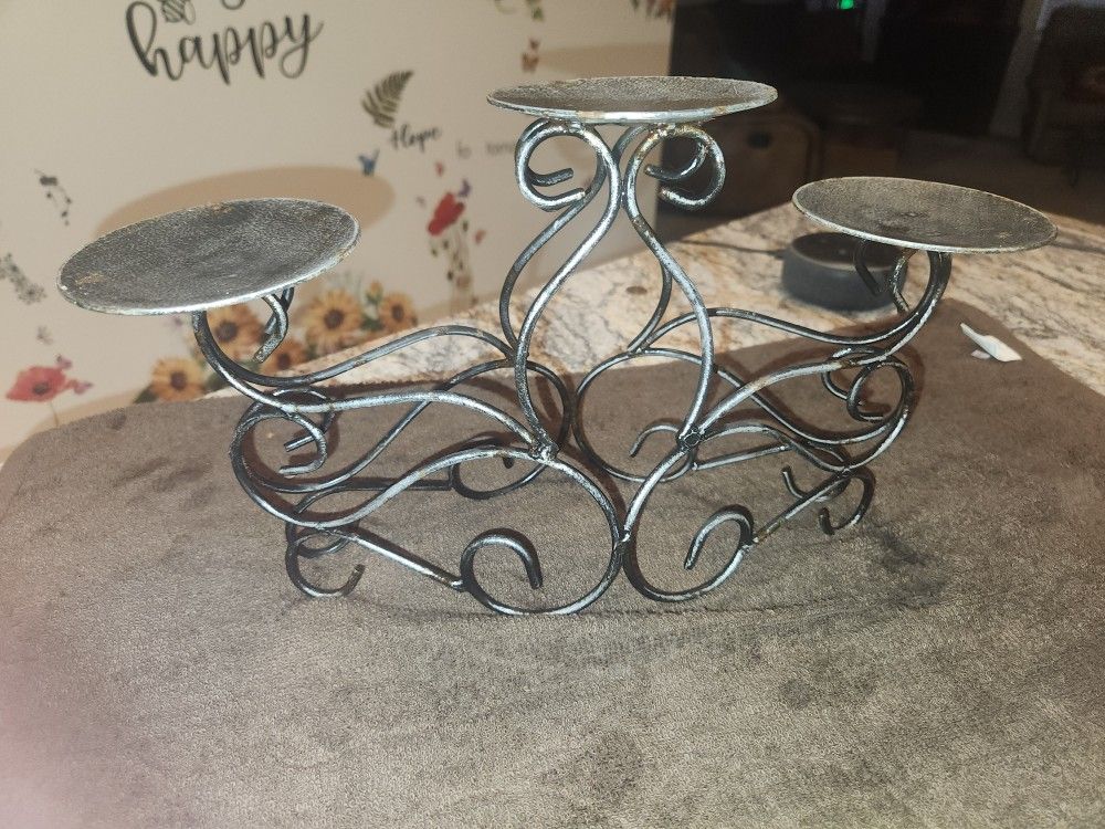 Iron PILLAR CANDLE HOLDER