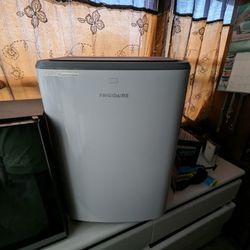 2 Frigidaire Bedroom AC Unit  (They Are Exactly The Same)