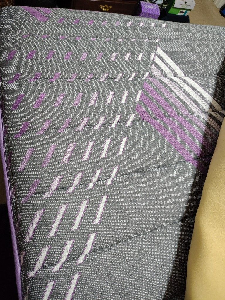 QUEEN SIZE ( THICK FIRM MATTRESS )