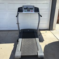 Nordic track treadmill