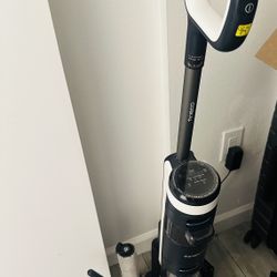 Vacuum/ Floor Cleaner 