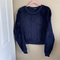 Girl’s Fuzzy Sweatshirt 