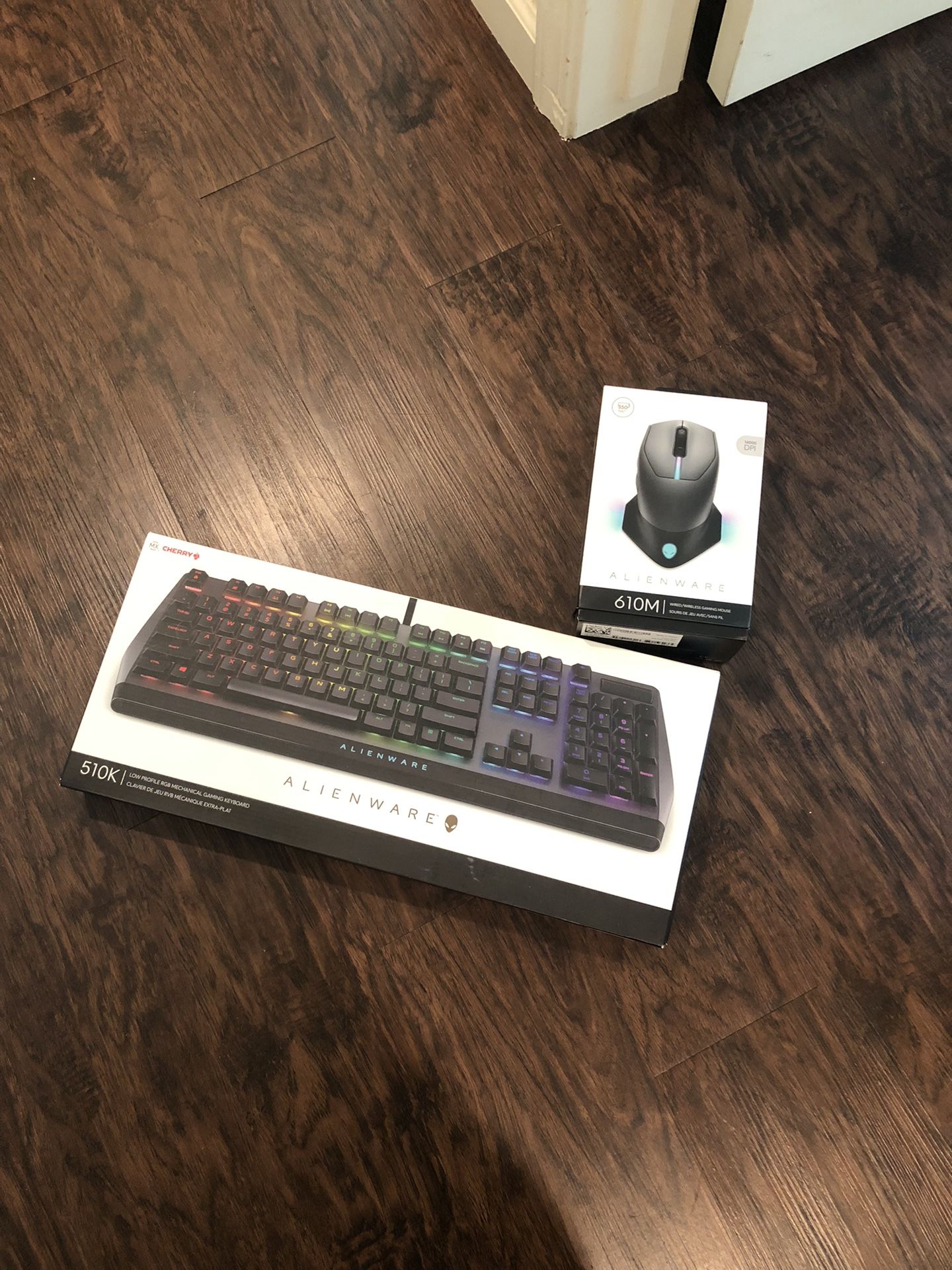Alienware GAMING Keyboard and Mouse (ATTENTION READ DESCRIPTION BRAND ...