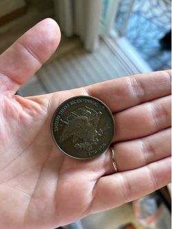 Vintage 1(contact info removed) United States Bicentennial Commemorative Bronze Medal