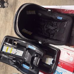 Free Car Seat With 2 Base And Stroller 