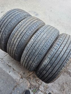 4 tires 225/60/18 Michelin primacy a/s
