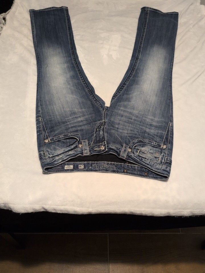 Miss Me Boot Cut 28