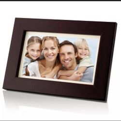 Coby DP700WD 7" Digital Picture Frame