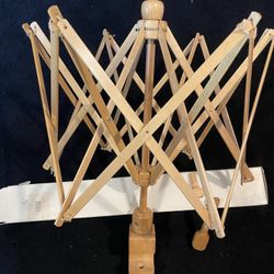 Lacis yarn Umbrella swift wood LF 62 Medium 