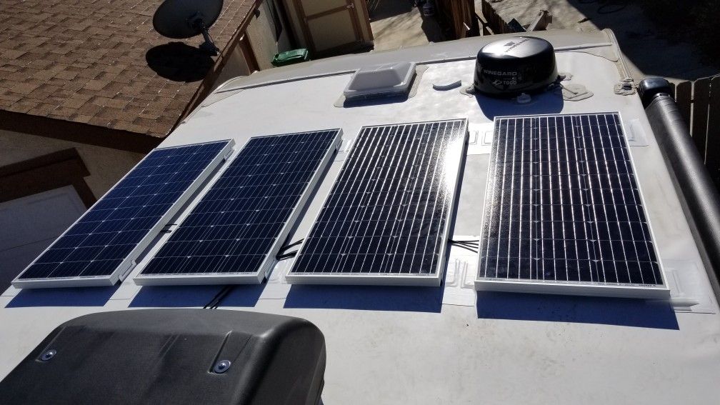 SOLAR PANEL RV MOTORHOME SYSTEM (INSTALLED)