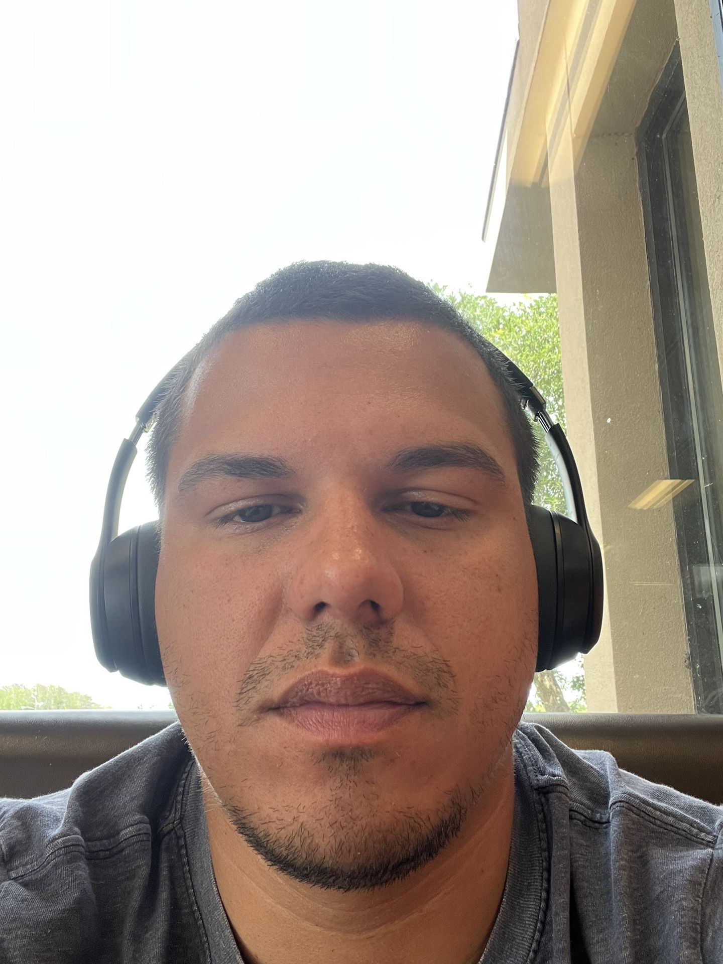 Beats Solo 4 Perfect 2 Year Warranty Paid 180