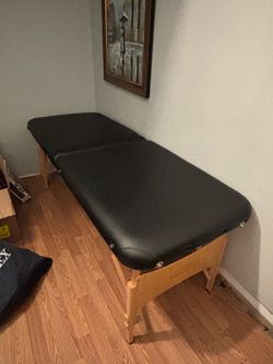 Portable massage table
