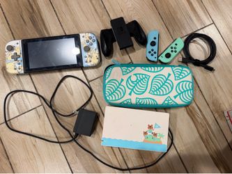 Nintendo Switch Animal Crossing Edition Bundle + Pokémon HORI Controller