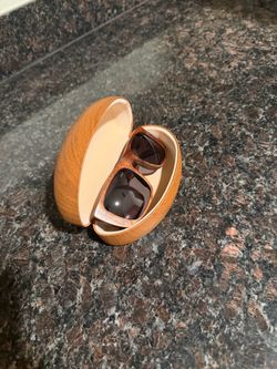 Maui woody glasses.