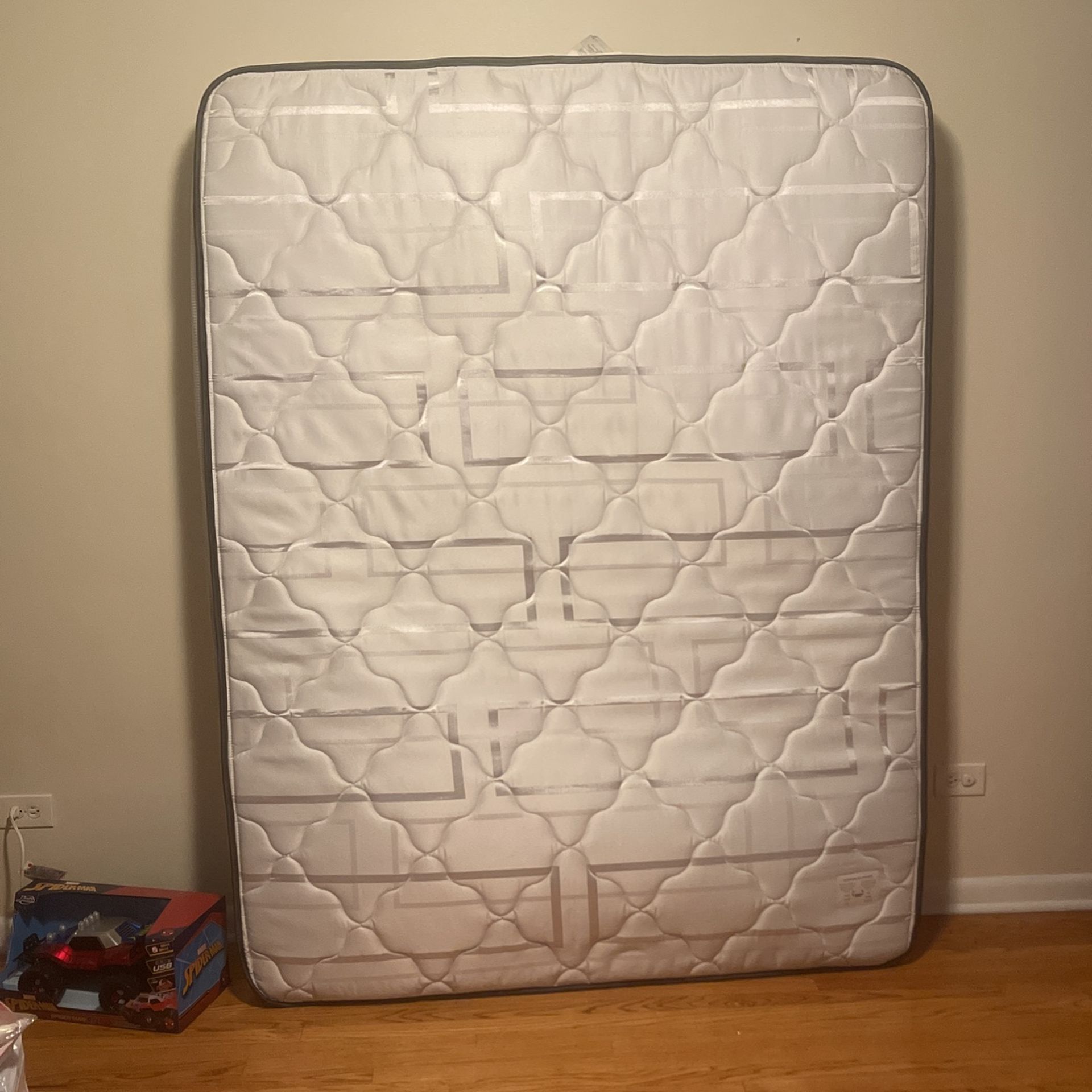 Queen Size Mattress And Box spring for Sale in Chicago, IL OfferUp