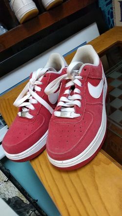 S. 4Nike Gym shoes...