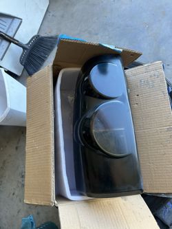 04 Silverado Tail Lights