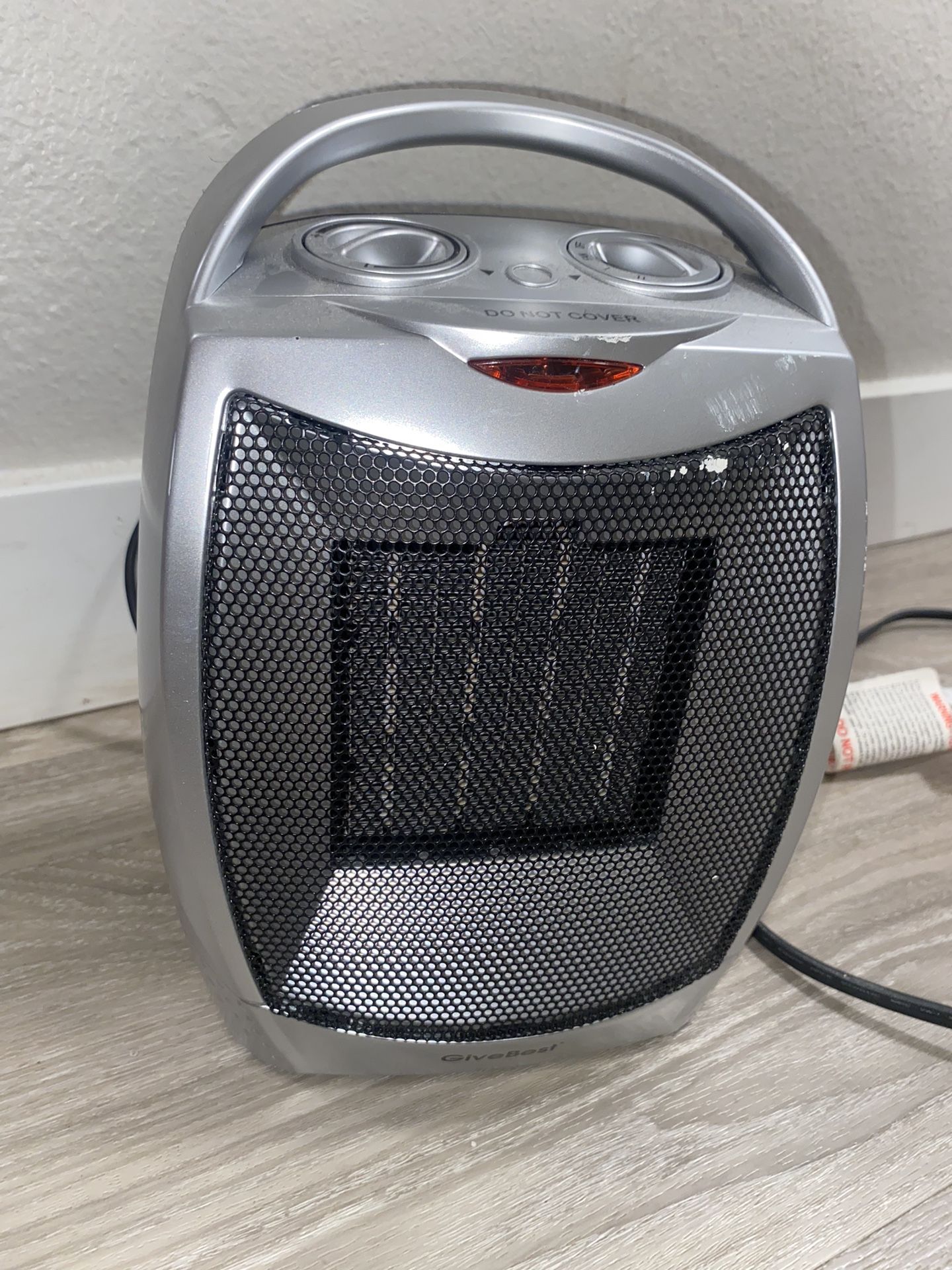 Givebest Ceramic Heater PCT-905